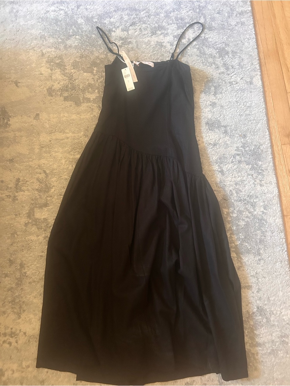 Lisa Says Gah Black Square-Neck Midi Dress - Picture 5 of 8